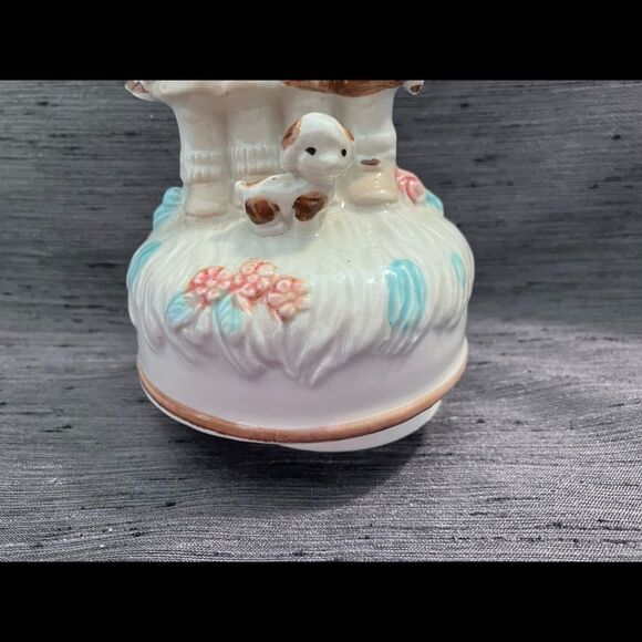 Singing in the Rain Boy and Girl Porcelain Rotating Music Carousel, Musical Rain - Picture 3 of 5